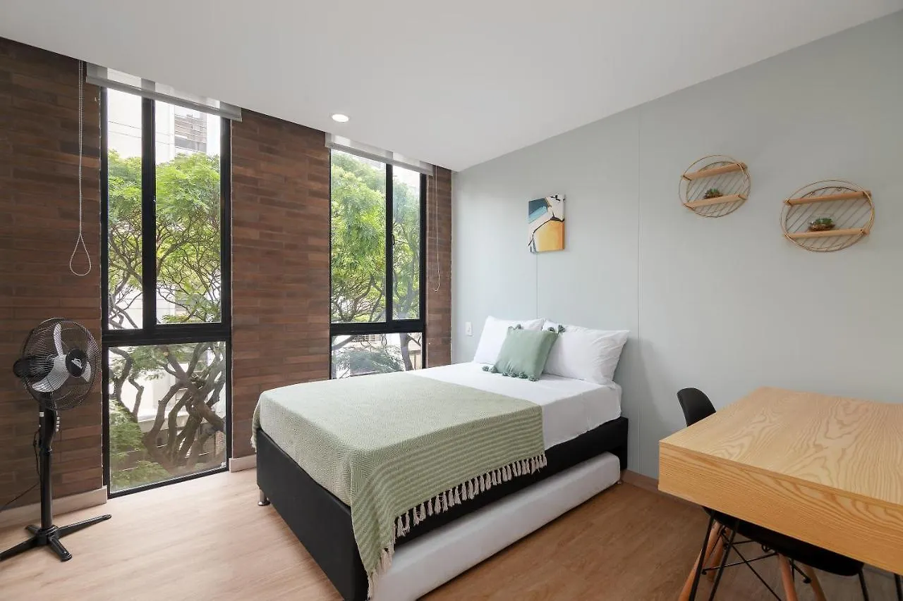 Super Apartamento En Laureles Medellín Apartment